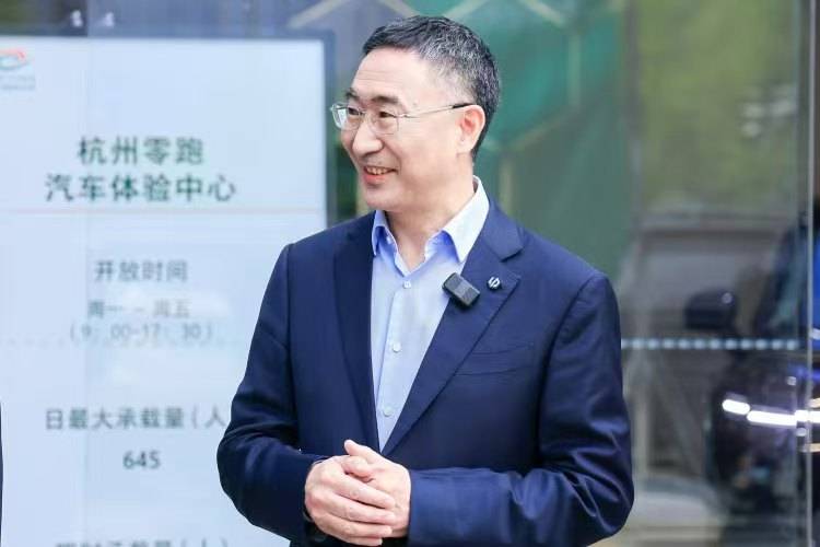 凝贺兰山东麓之灵气：长和翡翠珍藏赤霞珠